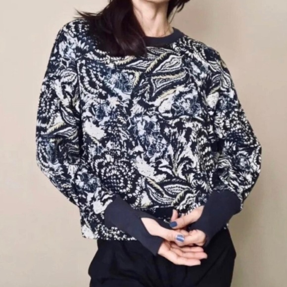 Joie Tops - JOIE cropped boxy SWEATSHIRT